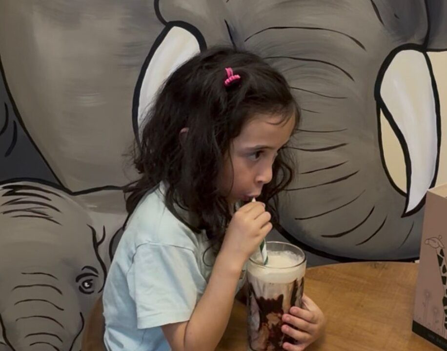 La cafetería + bonita 🍰🦒