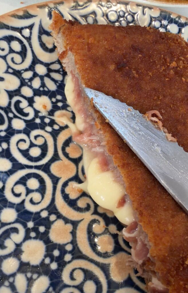 Restaurante para comer de muerte cachopo